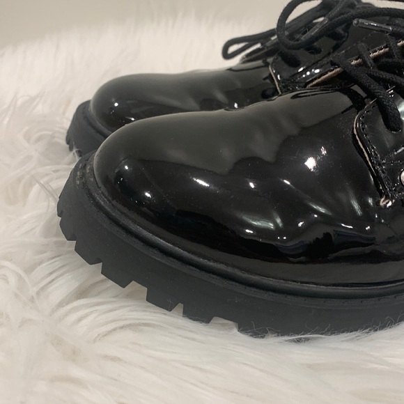 ZARA Patent Leather Chunky Heel Studded Oxford Shoes - Picture 10 of 15